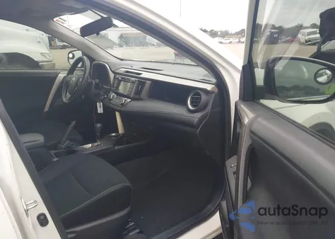 2014 Toyota Rav4 Xle z USA, uszkodzony, nr VIN JTMWFREV3EJ012968